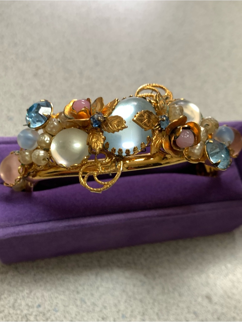 Vintage 1950s Gold Plated Floral Wirework Clamper Bracelet Unsigned Designer